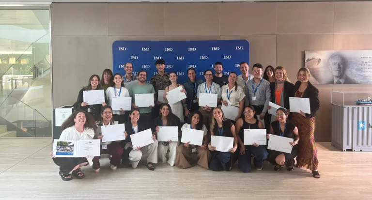 ¿Te gustaría vivir una inmersión internacional en el IMD en Suiza?
